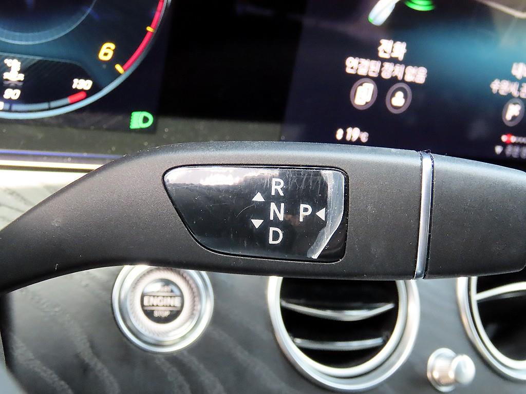 Mercedes Benz E class - Vista 11