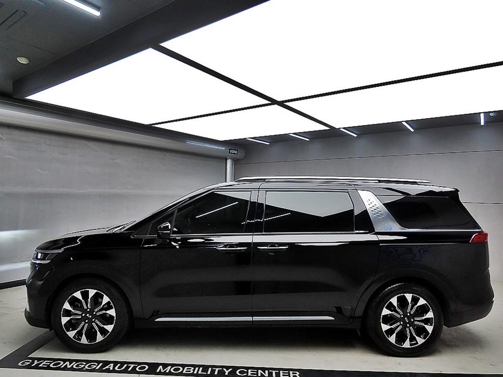 KIA Carnival - Vista 4