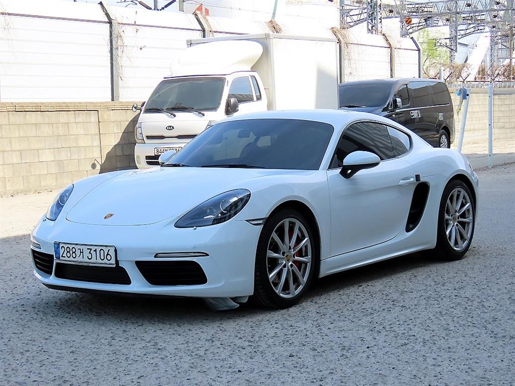 Porsche 718 - Vista 2