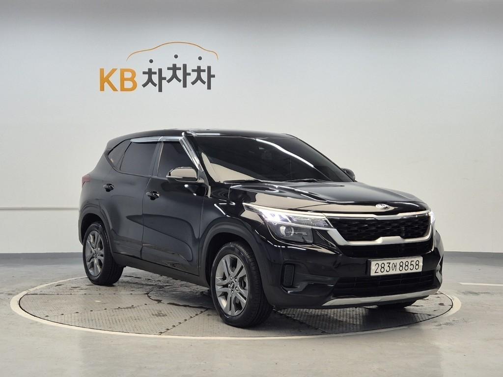 KIA Seltos - Vista 3