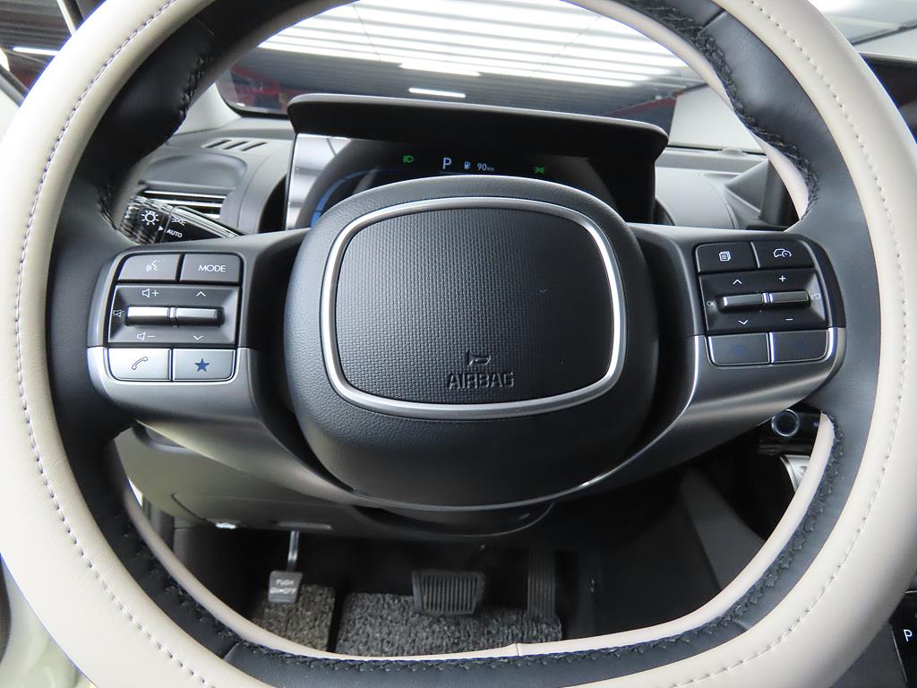 HYUNDAI Casper - Vista 12