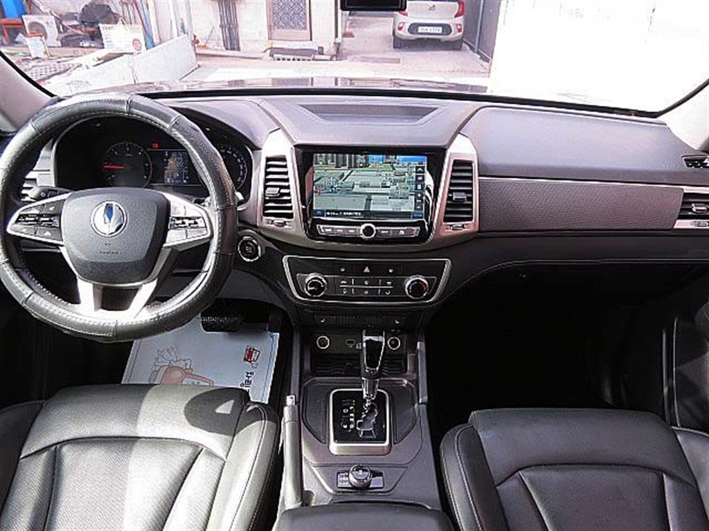 Ssangyong Rexton - Vista 11
