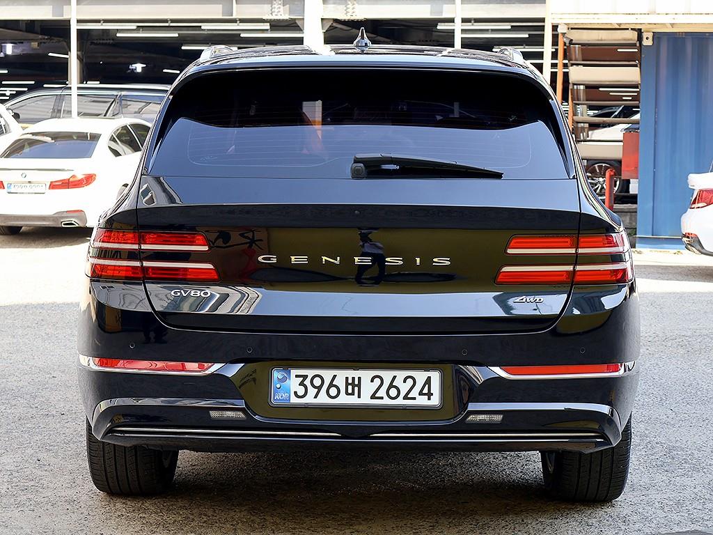 Genesis GV80 - Vista 5