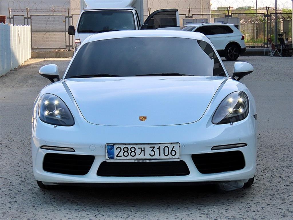 Porsche 718 2020 Blanco - Importación desde Corea - HF Imports Iquique - Foto 1