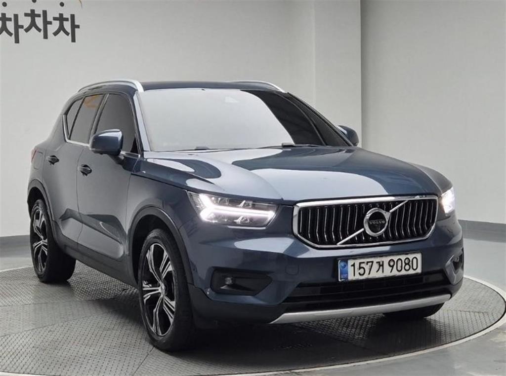 Volvo XC40 - Vista 2