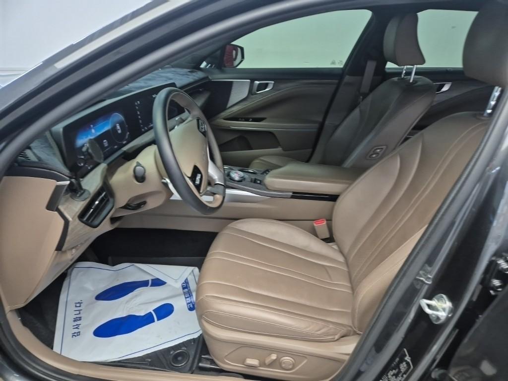 KIA K8 - Vista 11