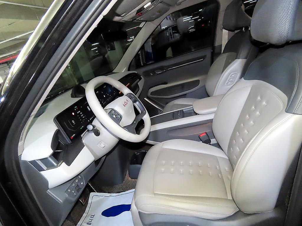 KIA EV9 - Vista 6