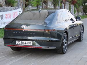 HYUNDAI Grandeur - Vista 6