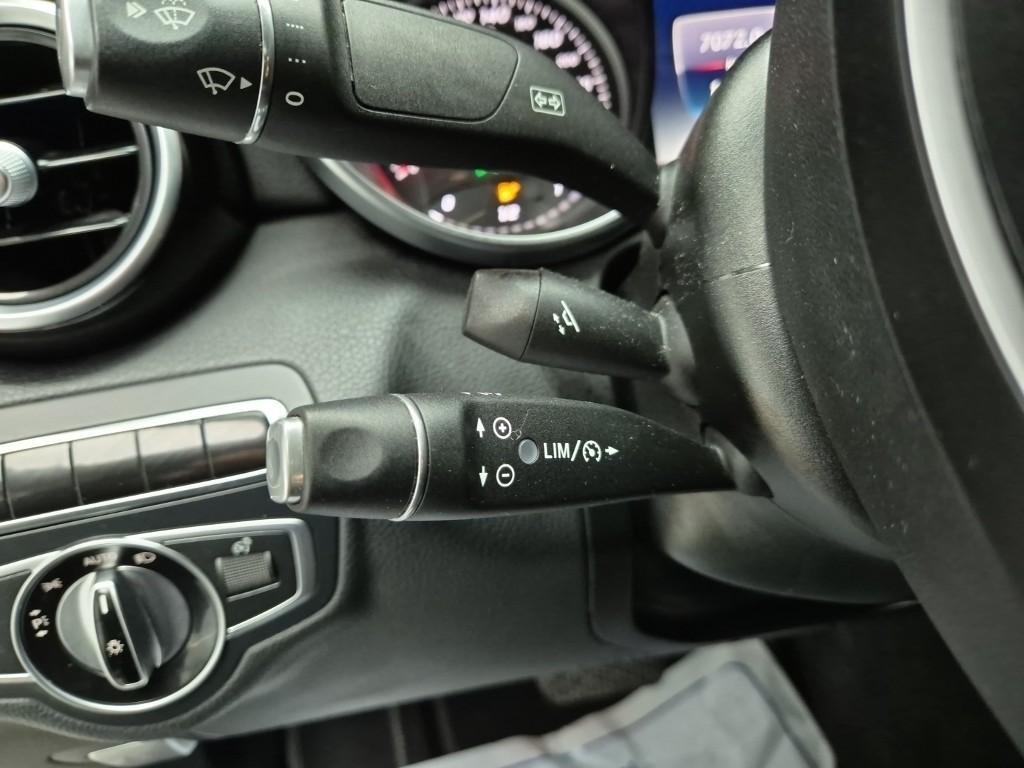 Mercedes Benz C Class 2016 Gris - Importación desde Corea - HF Imports Iquique - Foto 13