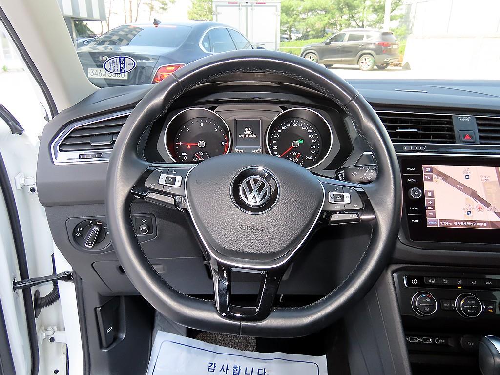 Volkswagen Tiguan - Vista 8