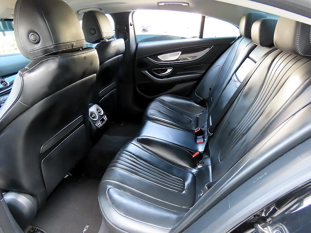 Mercedes Benz CLS Class - Vista 6