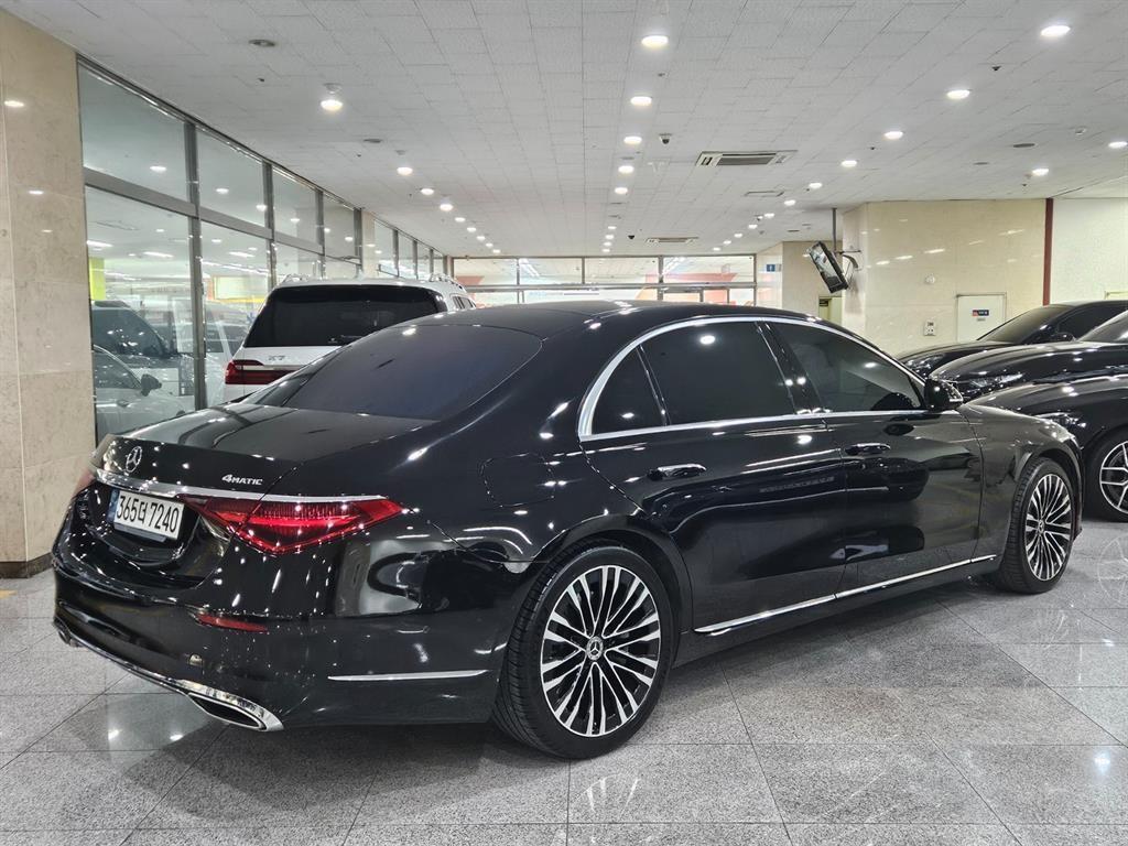 Mercedes Benz S Class - Vista 3