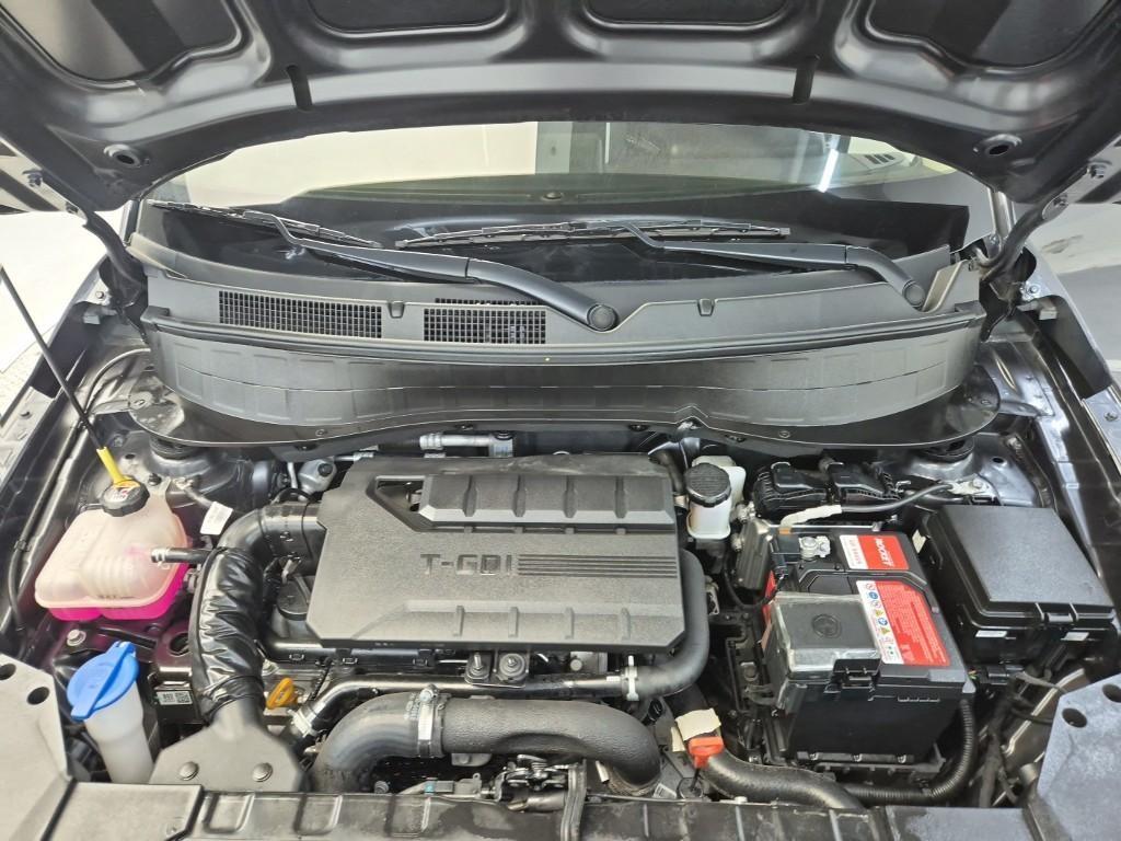 HYUNDAI Casper - Vista 5