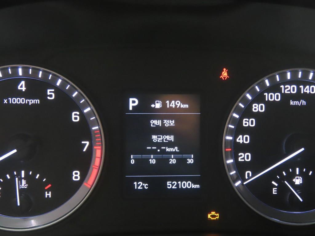 HYUNDAI Sonata - Vista 8