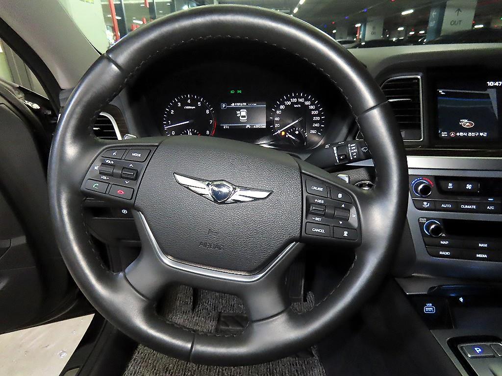 Genesis G80 - Vista 8