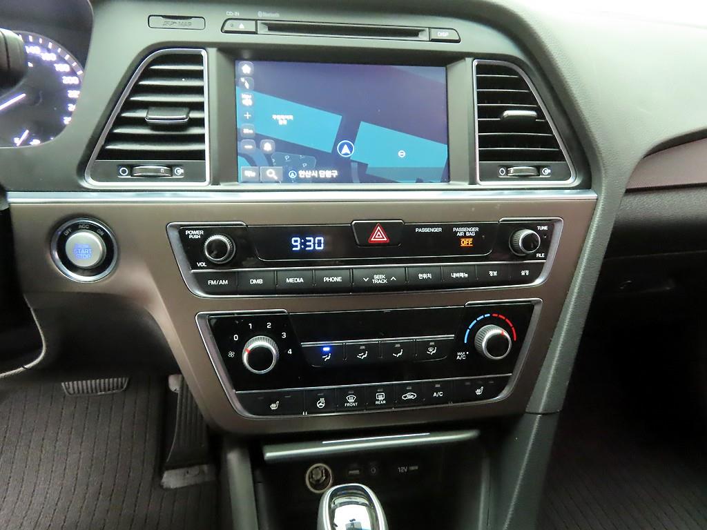 HYUNDAI Sonata - Vista 7