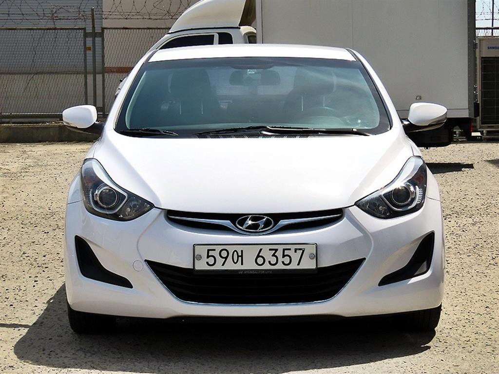HYUNDAI Avante 2015 Blanco - Importación desde Corea - HF Imports Iquique - Foto 1