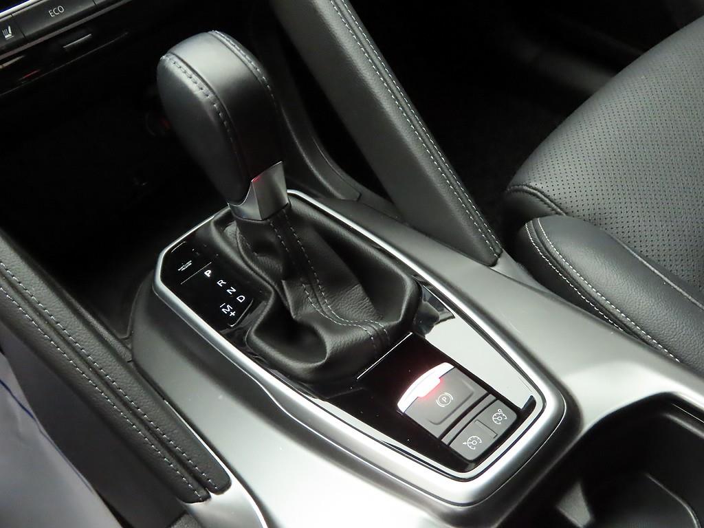 SAMSUNG QM6 - Vista 10