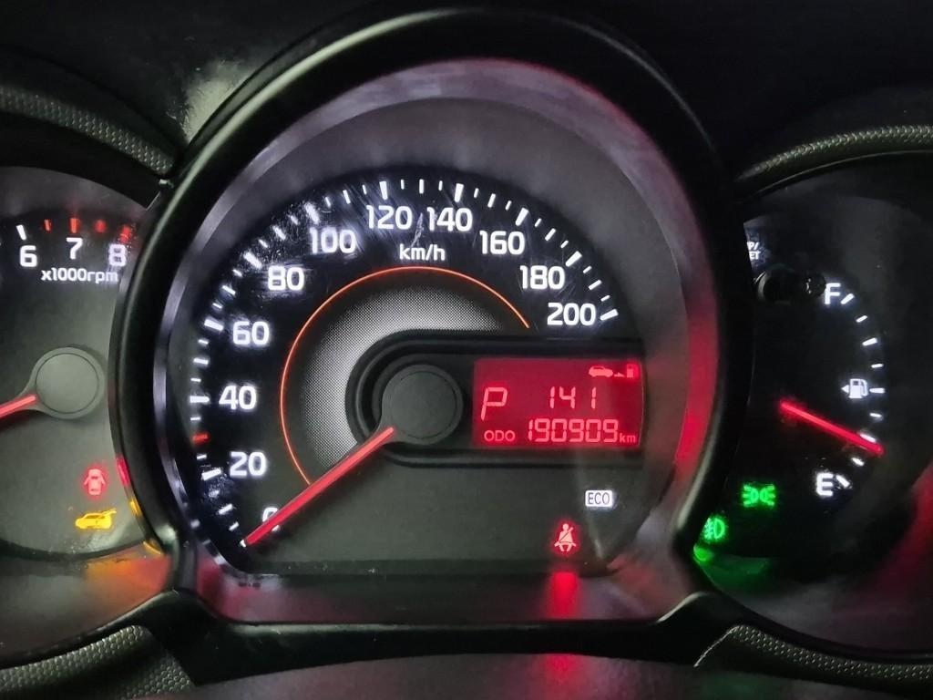 KIA Ray - Vista 6