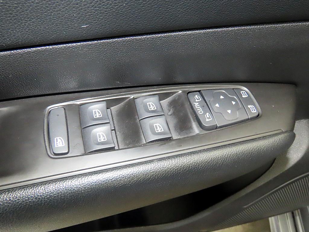 SAMSUNG SM6 - Vista 12
