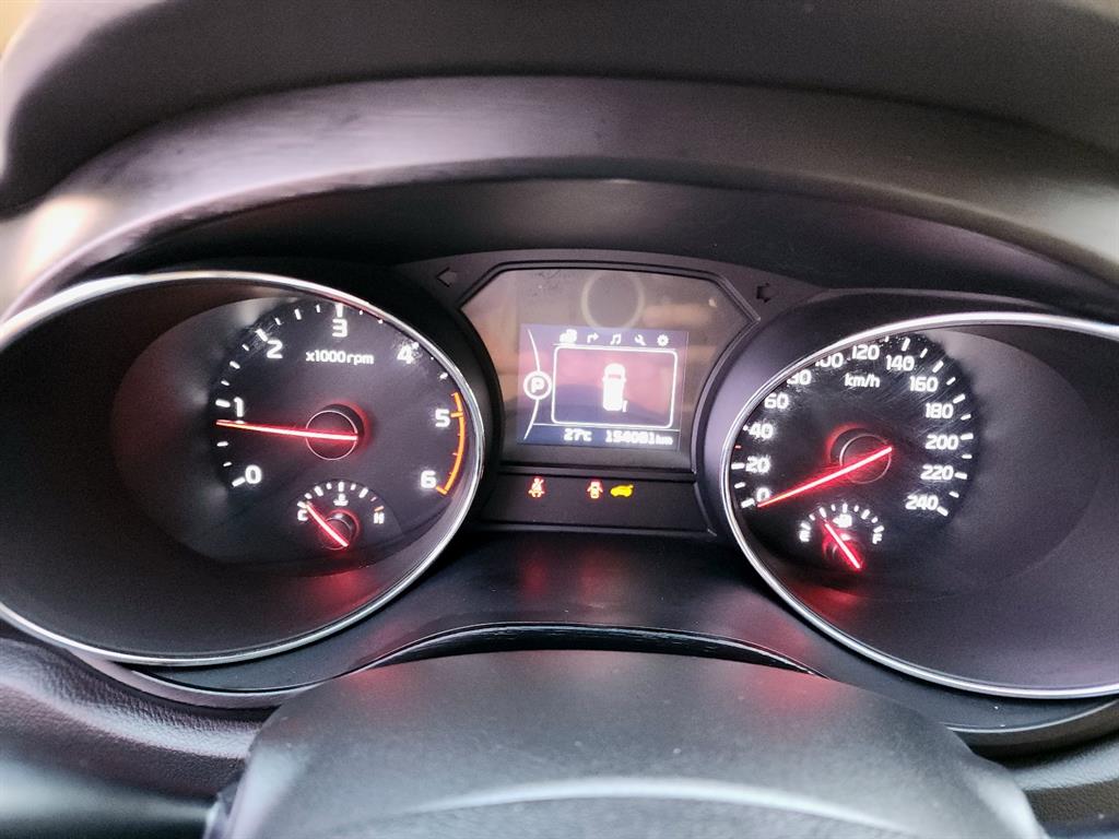 KIA Carnival - Vista 10