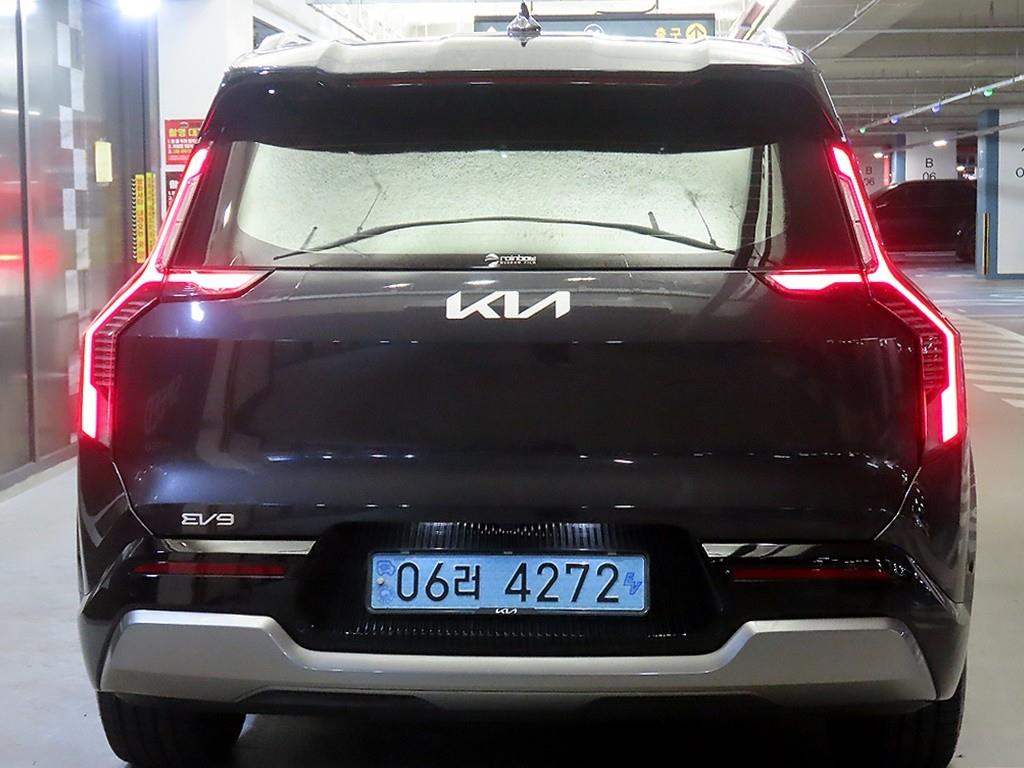 KIA EV9 - Vista 5