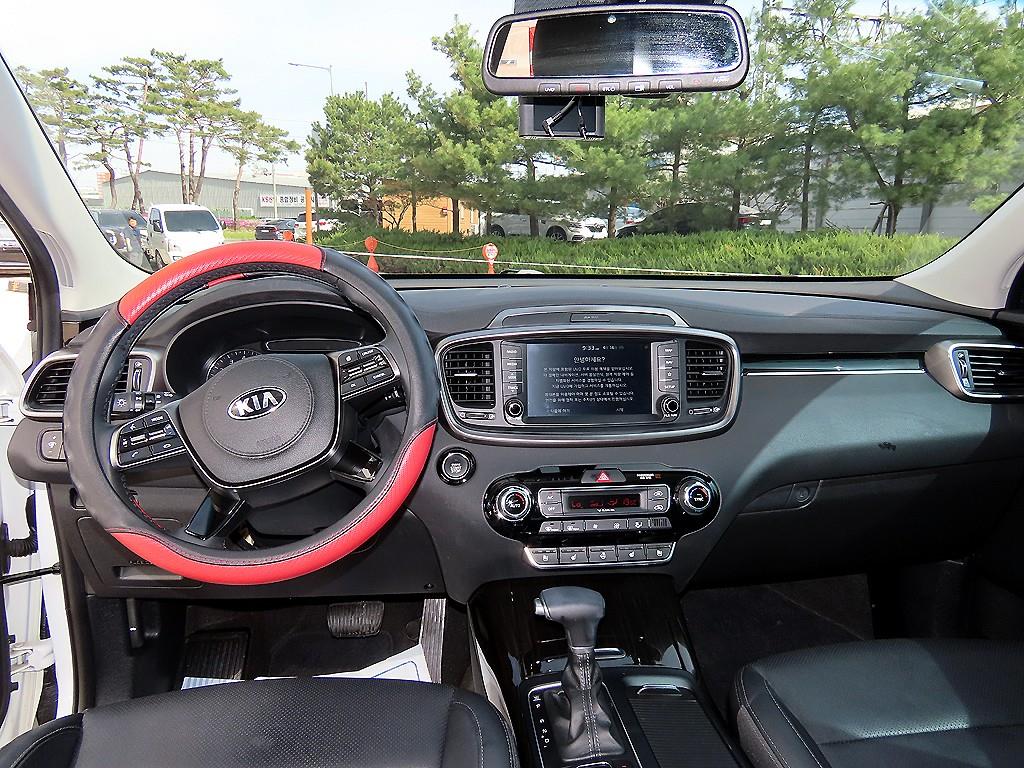 KIA Sorento - Vista 7