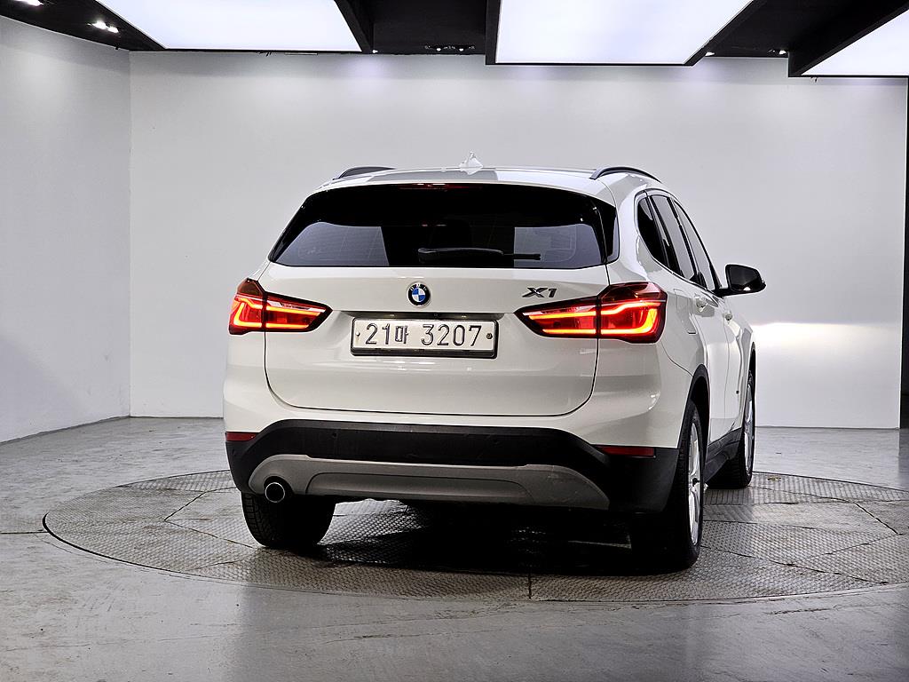 BMW X1 - Vista 3