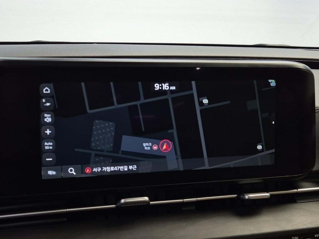 KIA Carnival - Vista 7