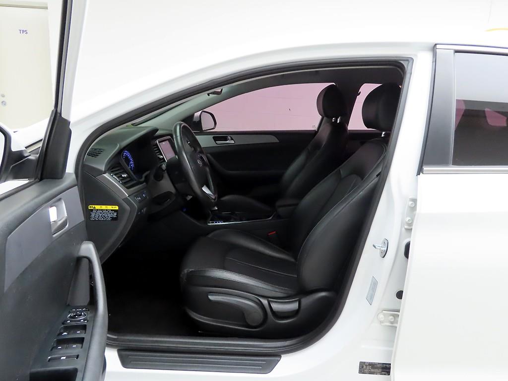 HYUNDAI Sonata 2019 Blanco - Importación desde Corea - HF Imports Iquique - Foto 13