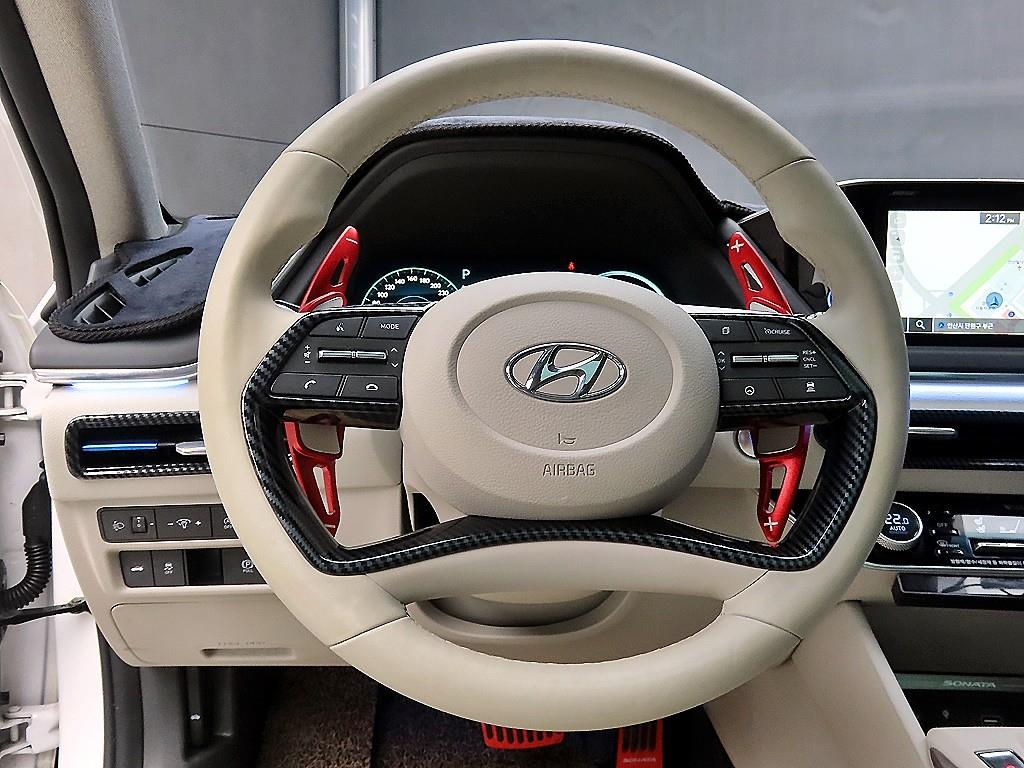 HYUNDAI Sonata - Vista 9