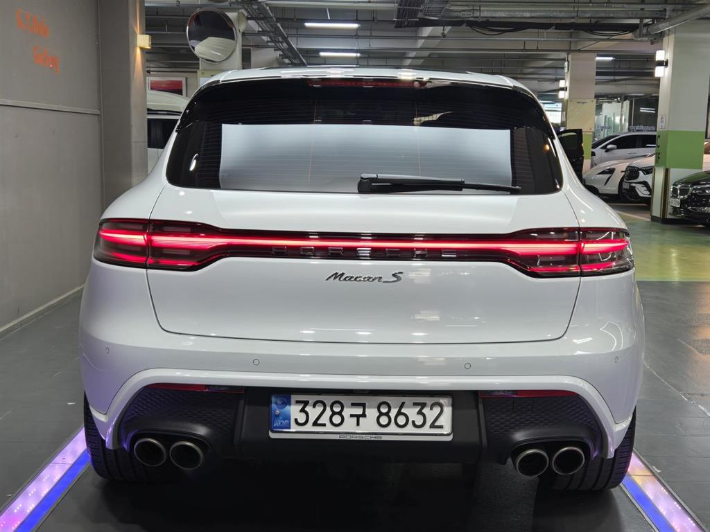 Porsche Macan - Vista 4