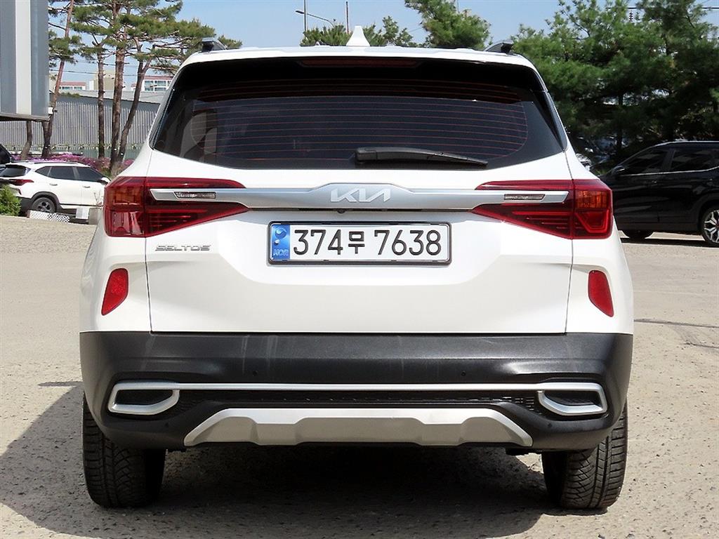 KIA Seltos - Vista 4