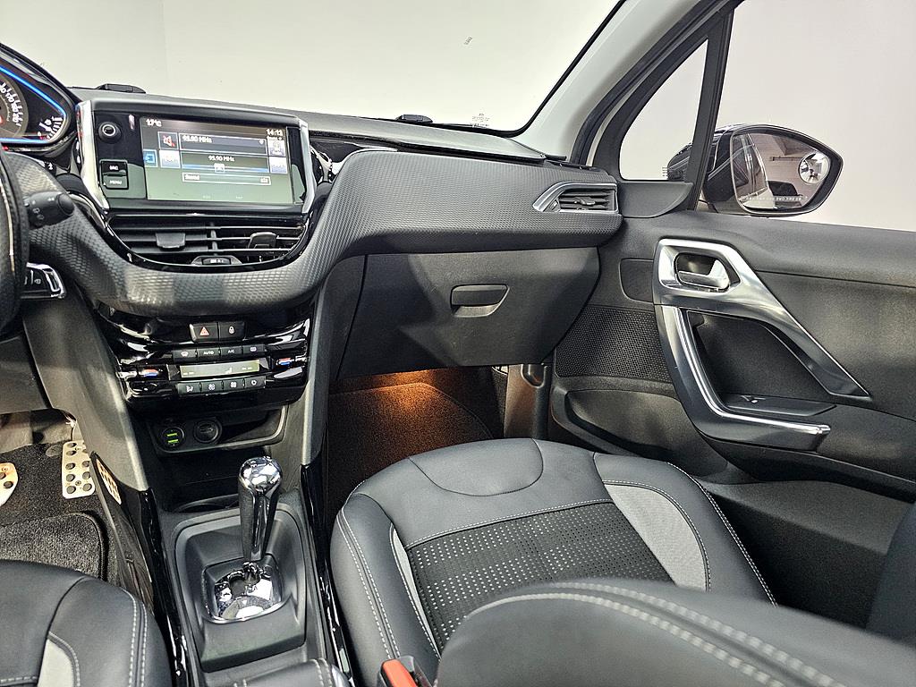 Peugeot 2008 - Vista 10