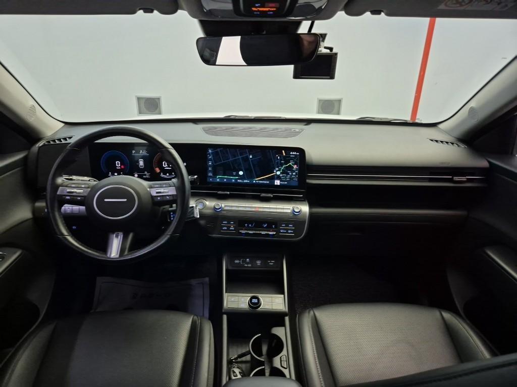 HYUNDAI Kona - Vista 7
