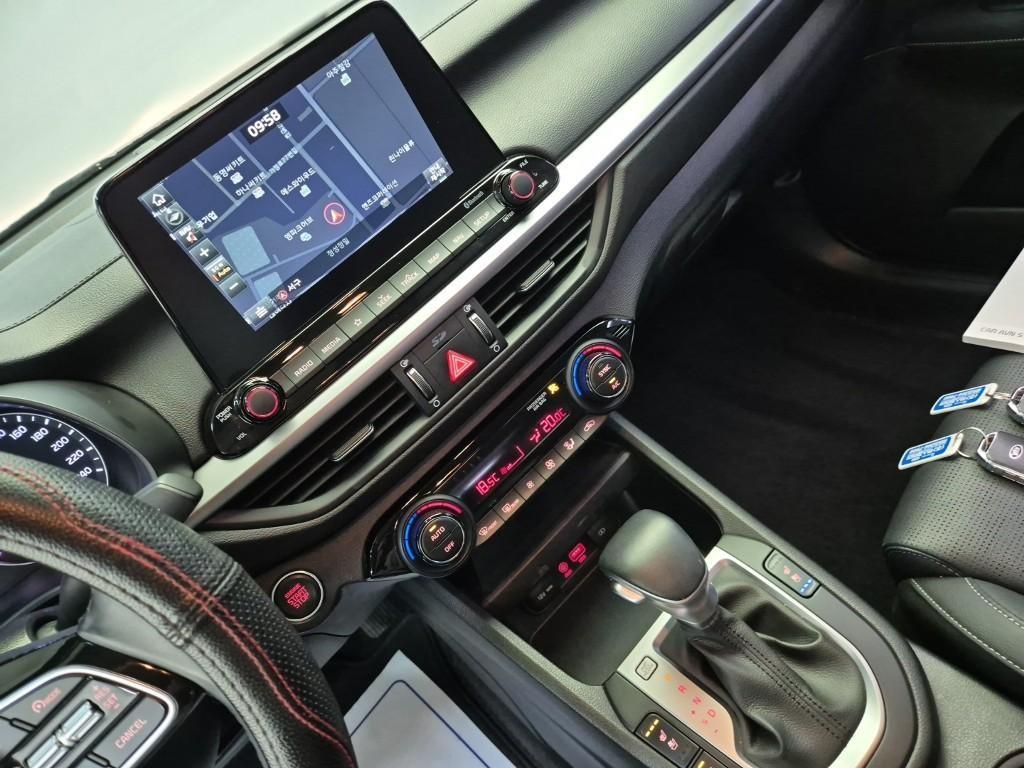 KIA K3 - Vista 9
