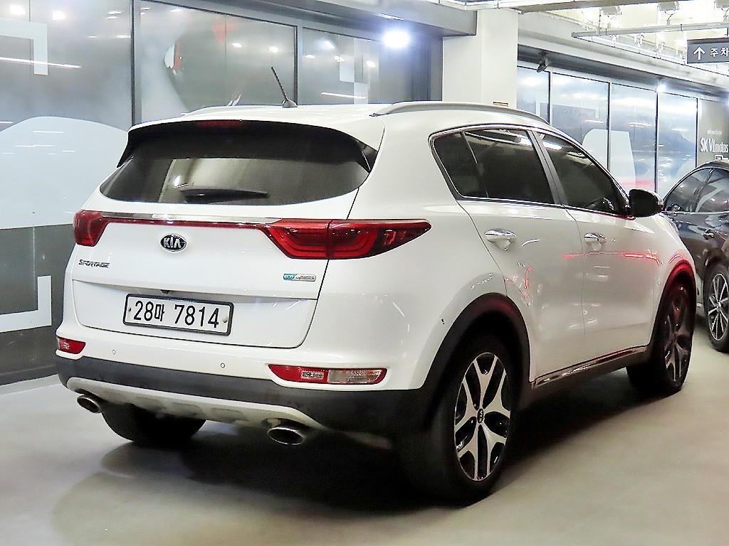 KIA Sportage - Vista 4
