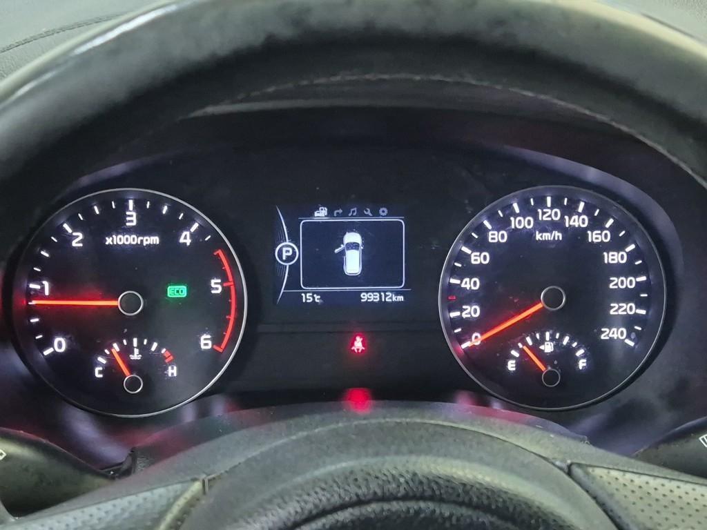 KIA Sportage - Vista 6