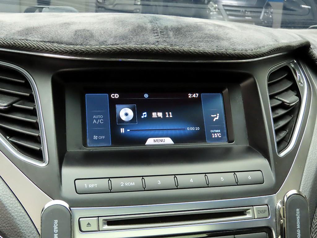 HYUNDAI Grandeur - Vista 8