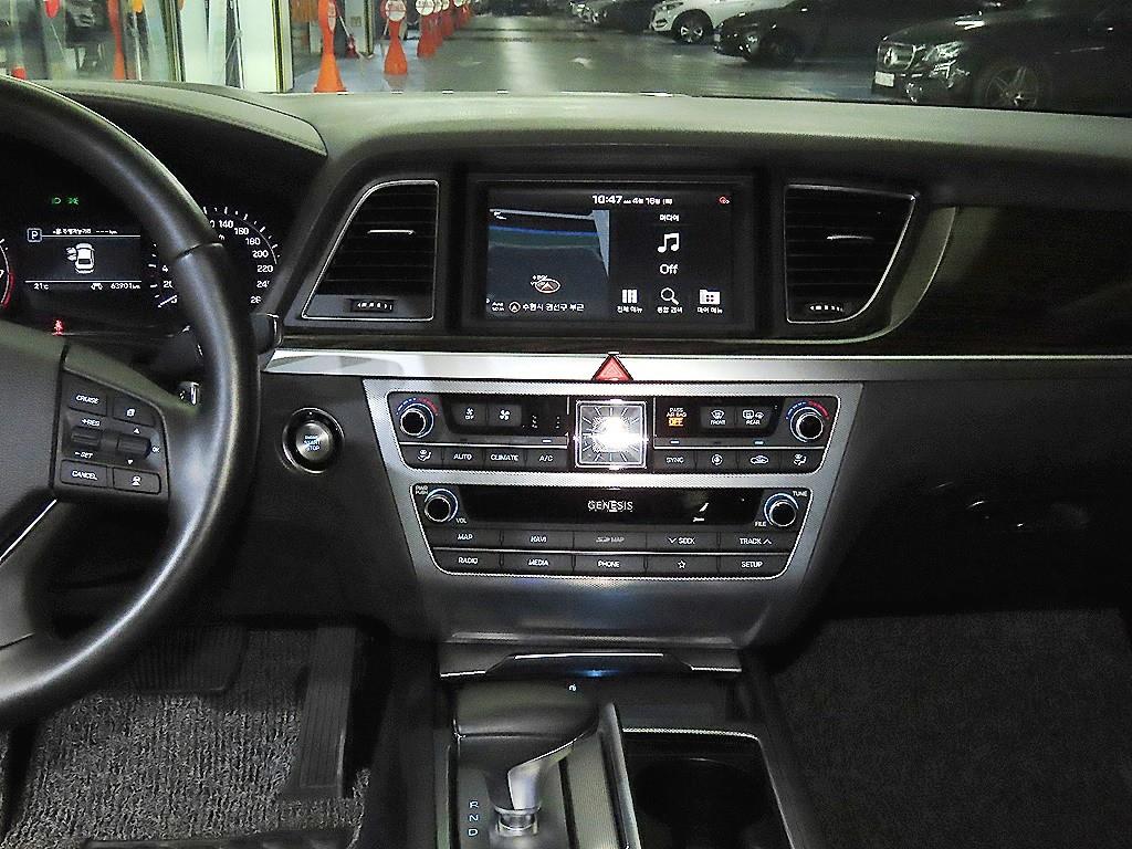 Genesis G80 - Vista 11