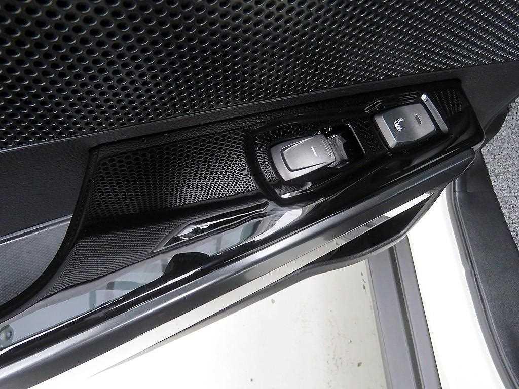 Ssangyong Tivoli - Vista 11