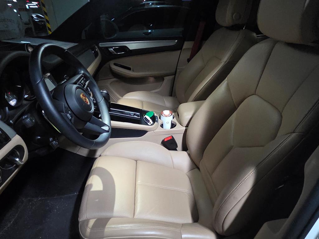 Porsche Macan - Vista 8