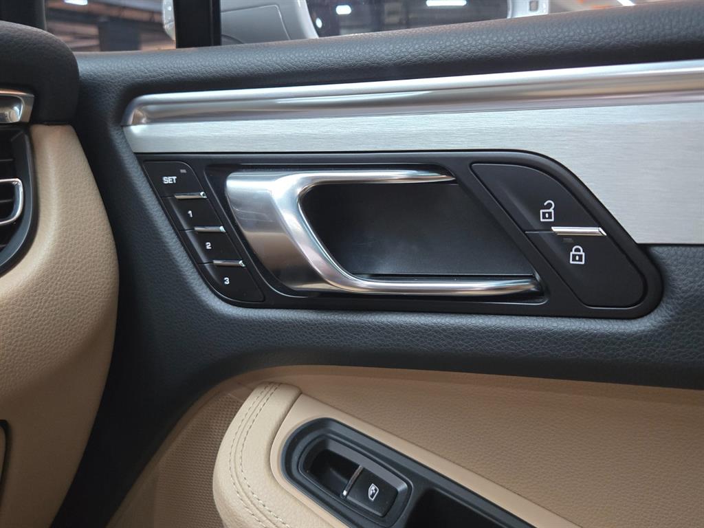 Porsche Macan 2022 Blanco - Importación desde Corea - HF Imports Iquique - Foto 16