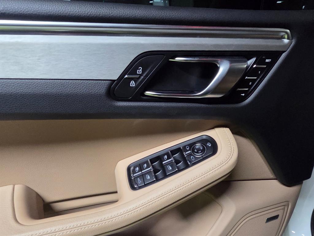 Porsche Macan - Vista 9