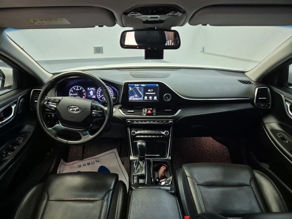 HYUNDAI Grandeur 2018 Blanco - Importación desde Corea - HF Imports Iquique - Foto 17