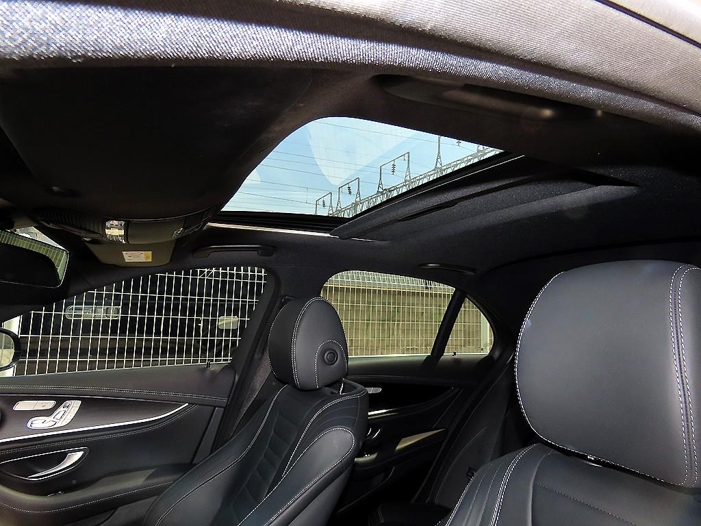 Mercedes Benz E class 2021 Gris - Importación desde Corea - HF Imports Iquique - Foto 15