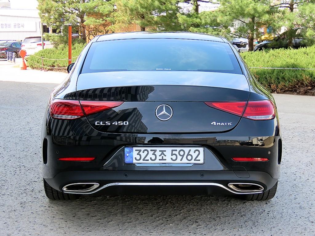 Mercedes Benz CLS Class - Vista 4