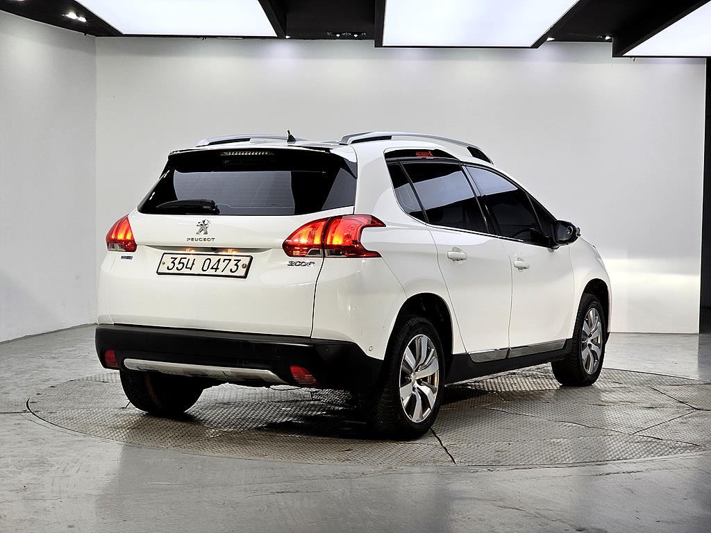 Peugeot 2008 - Vista 4