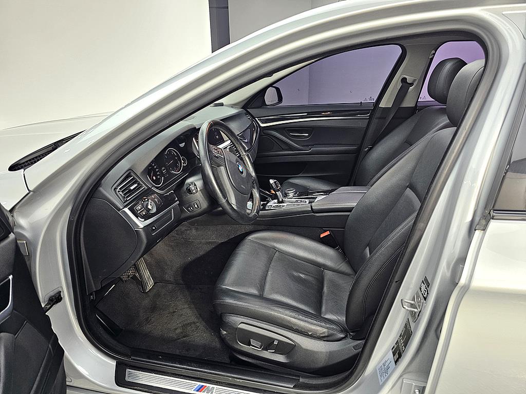 BMW 5 Series - Vista 7