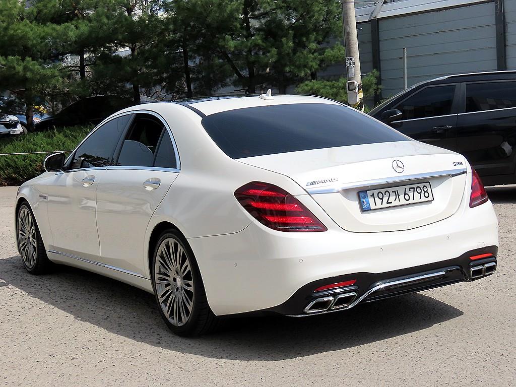 Mercedes Benz S Class - Vista 3
